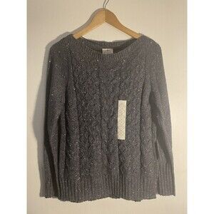 St‎ Johns Bay Women’s Gray Classic knit Sweater Long Sleeve Size M